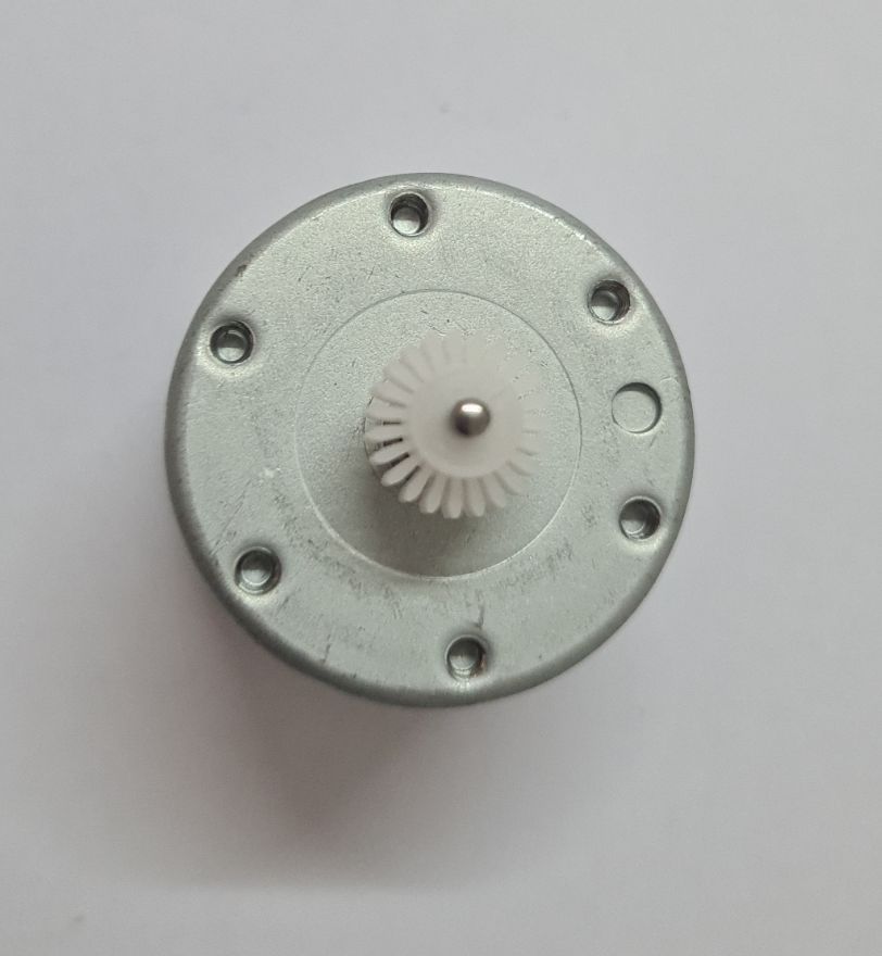 Tascam 322 reel transport motor CCM07-07OR1-2B MTC7.1V CW