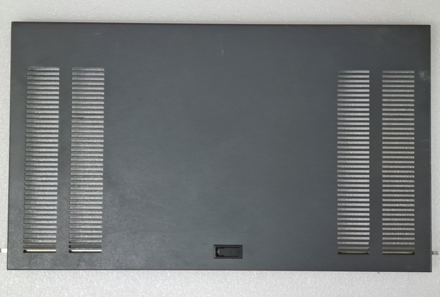 SOUNDCRAFT SATURN 624 RIGHT DOOR