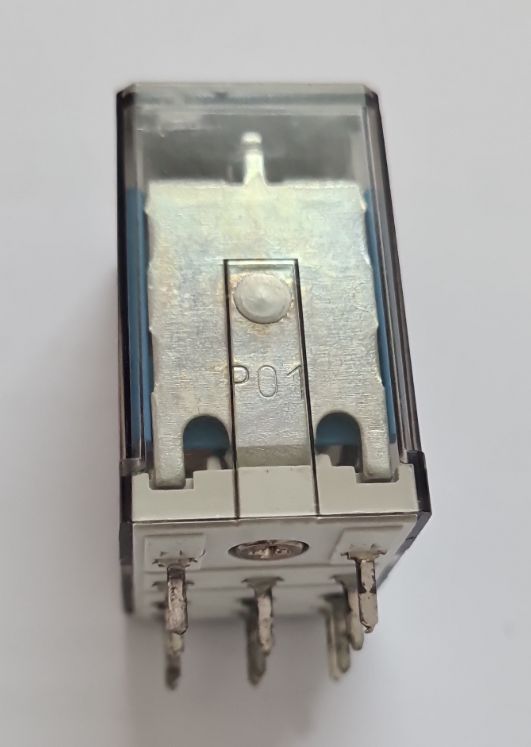 Finder mains Relay 55.13.9.012.5001 3 pole 10 am 250volt