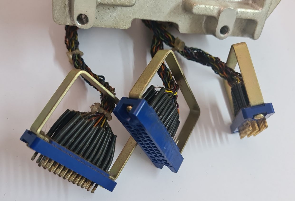 Teac 85-16 headblock with guides and connectors