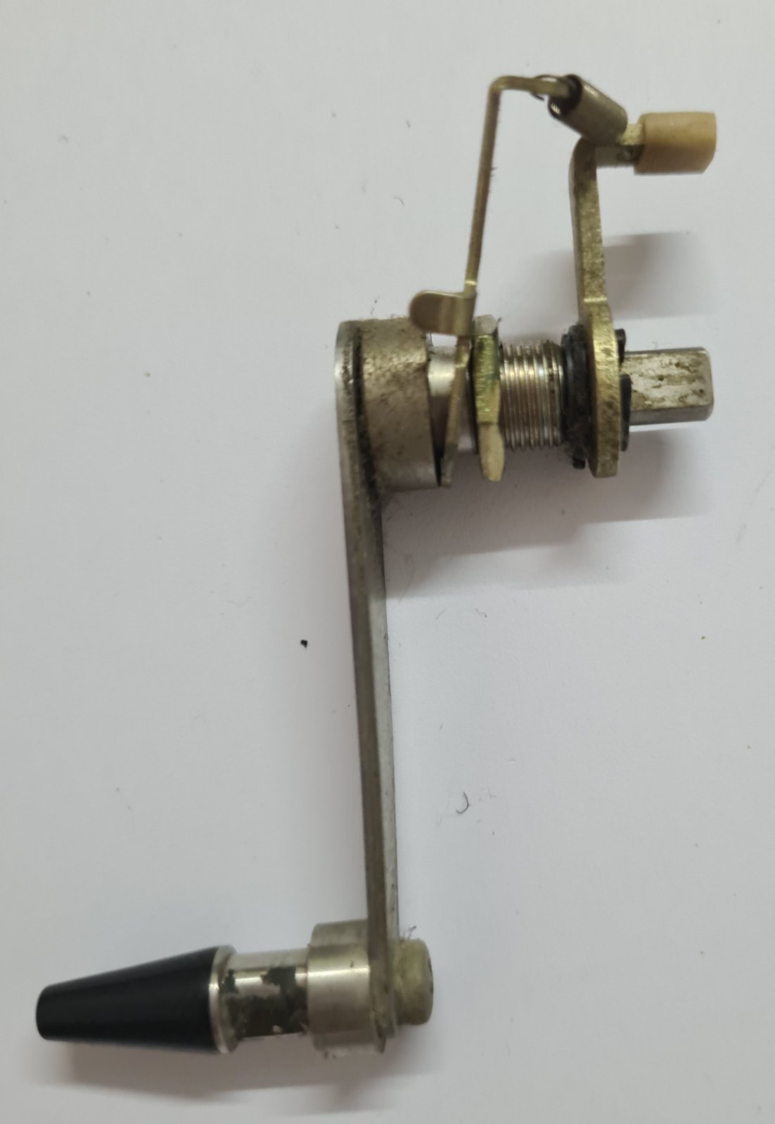 A-3340 etc LHS tape tension arm with plastic cap