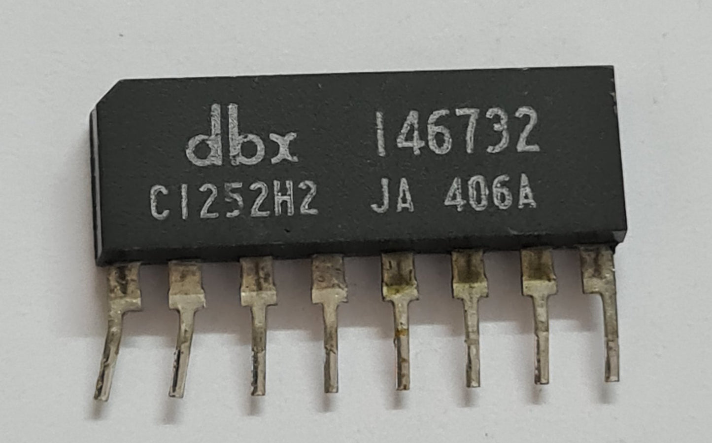 DBX IC TEAC 244 C1252H2 USED