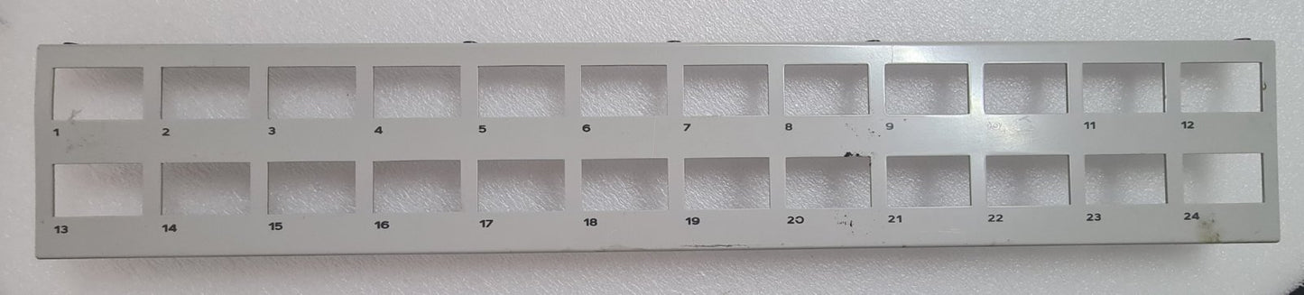 Soundcraft Saturn 624 VU meter panel