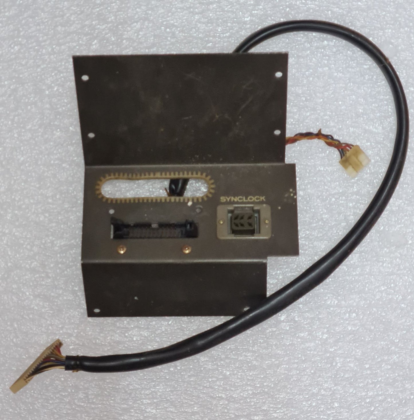 Teac 85-16 metal rear panel with waka plug and idc