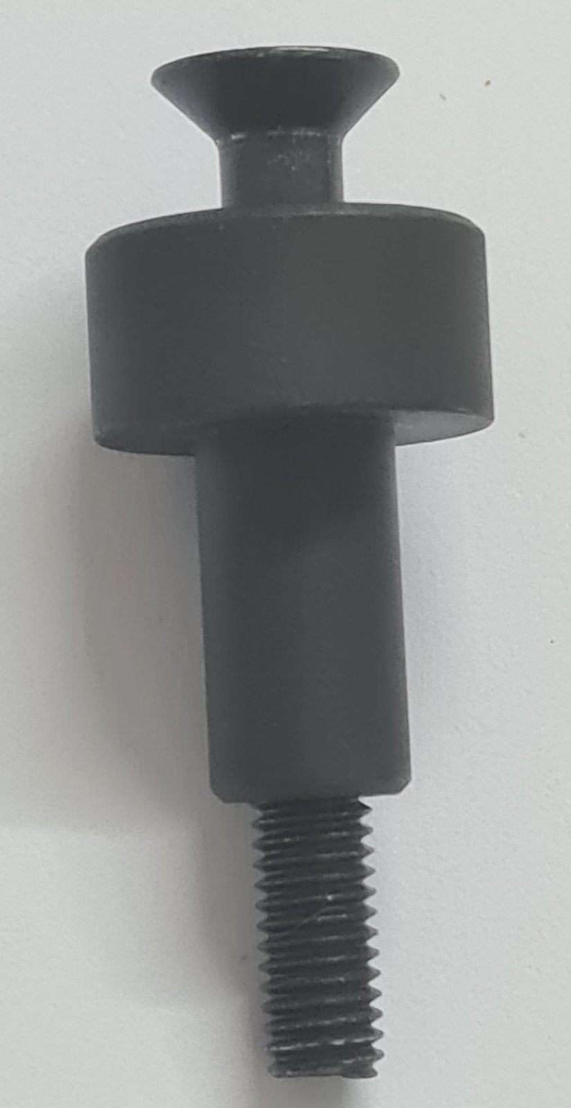 Fostex G16 NAB reel holding bolts