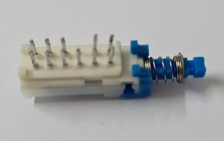 Soundcraft and others switch SPUJ193700 latching SPUJ194500 momentary used