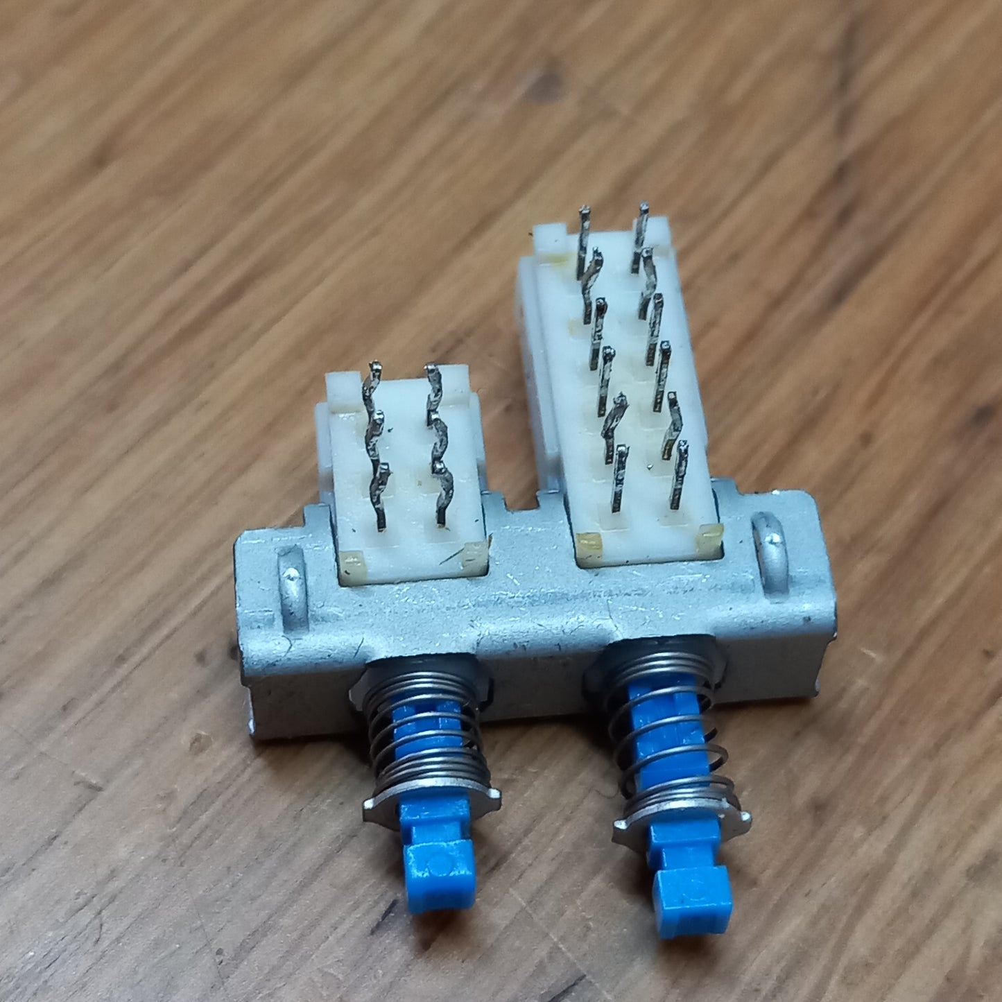 M-2600 input channel Switches in different styles