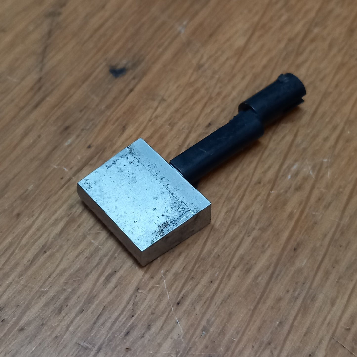 Teac V-9 push button and spigot large