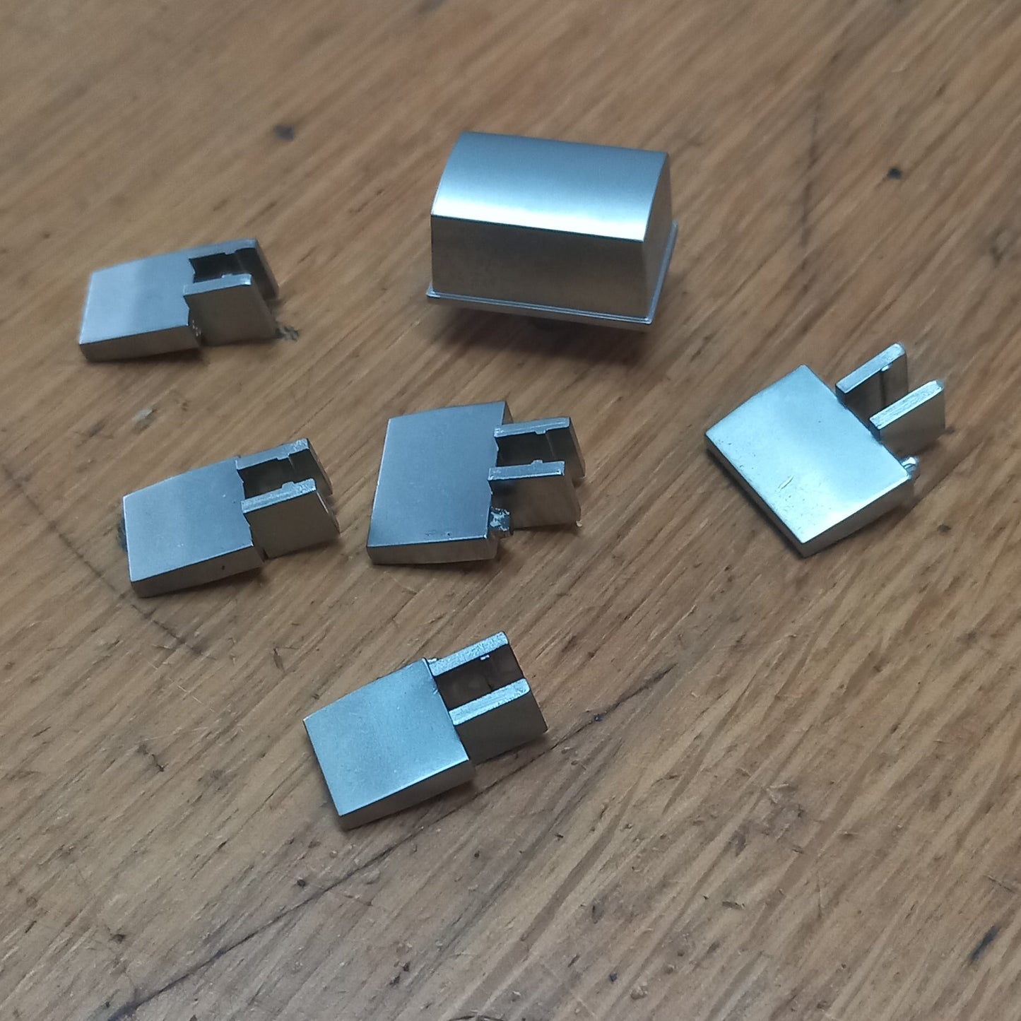 Teac V-40 and many others Plastic sillver push buttons