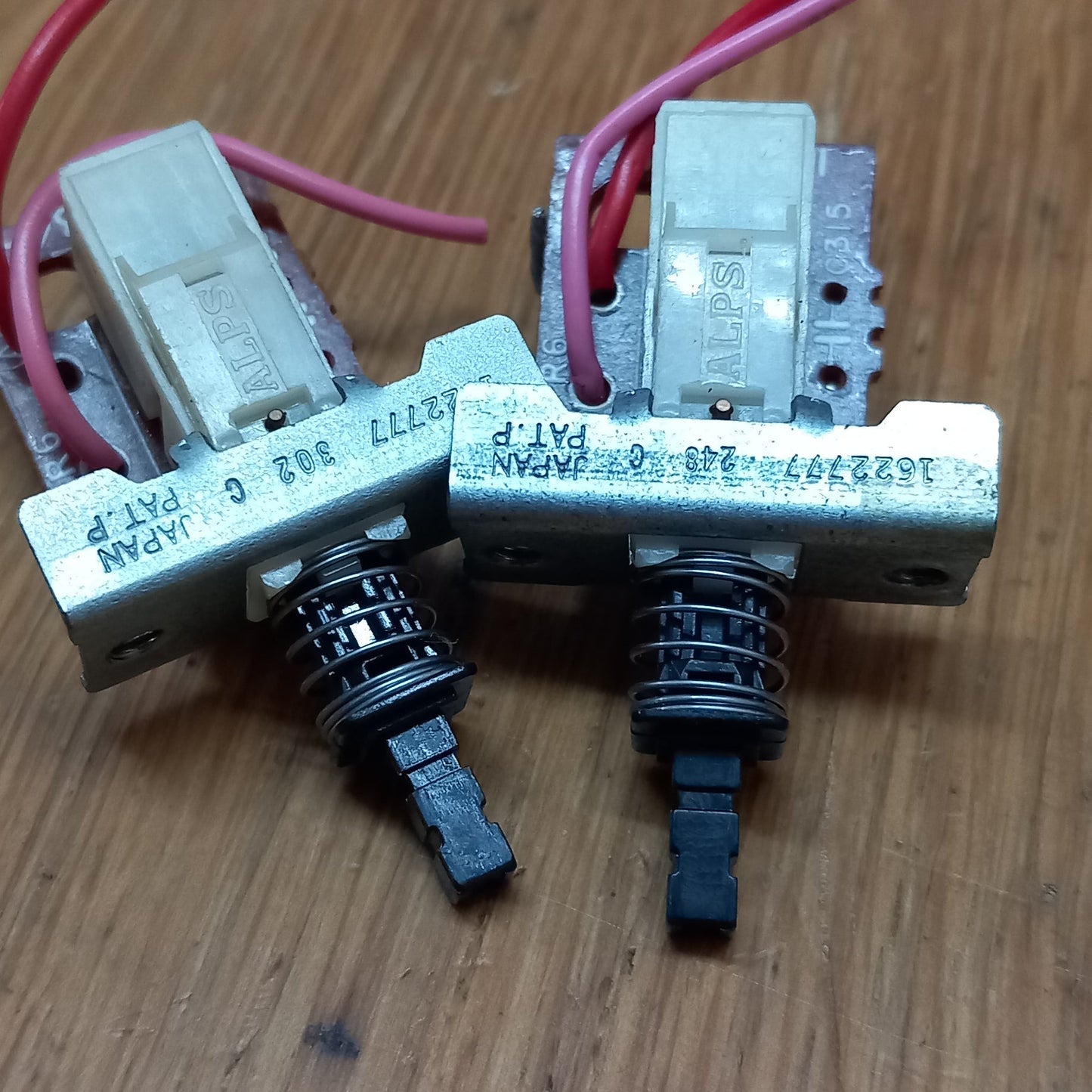 Teac V-33 mains switch