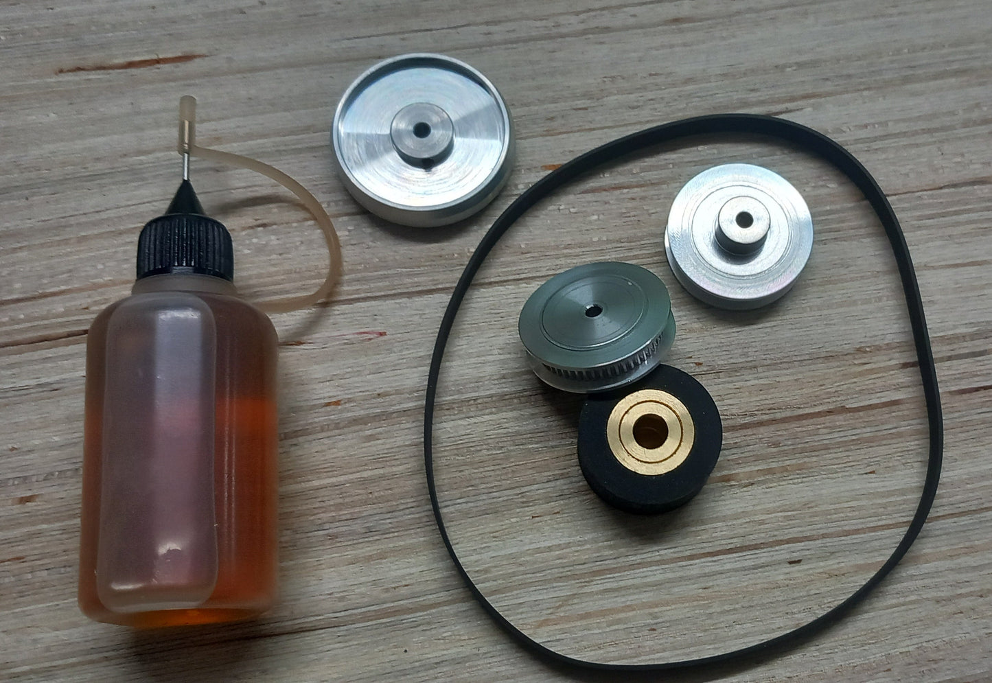 Fostex R8 Service gear and capstan belts repair and restoration bundle kit ( set 1)