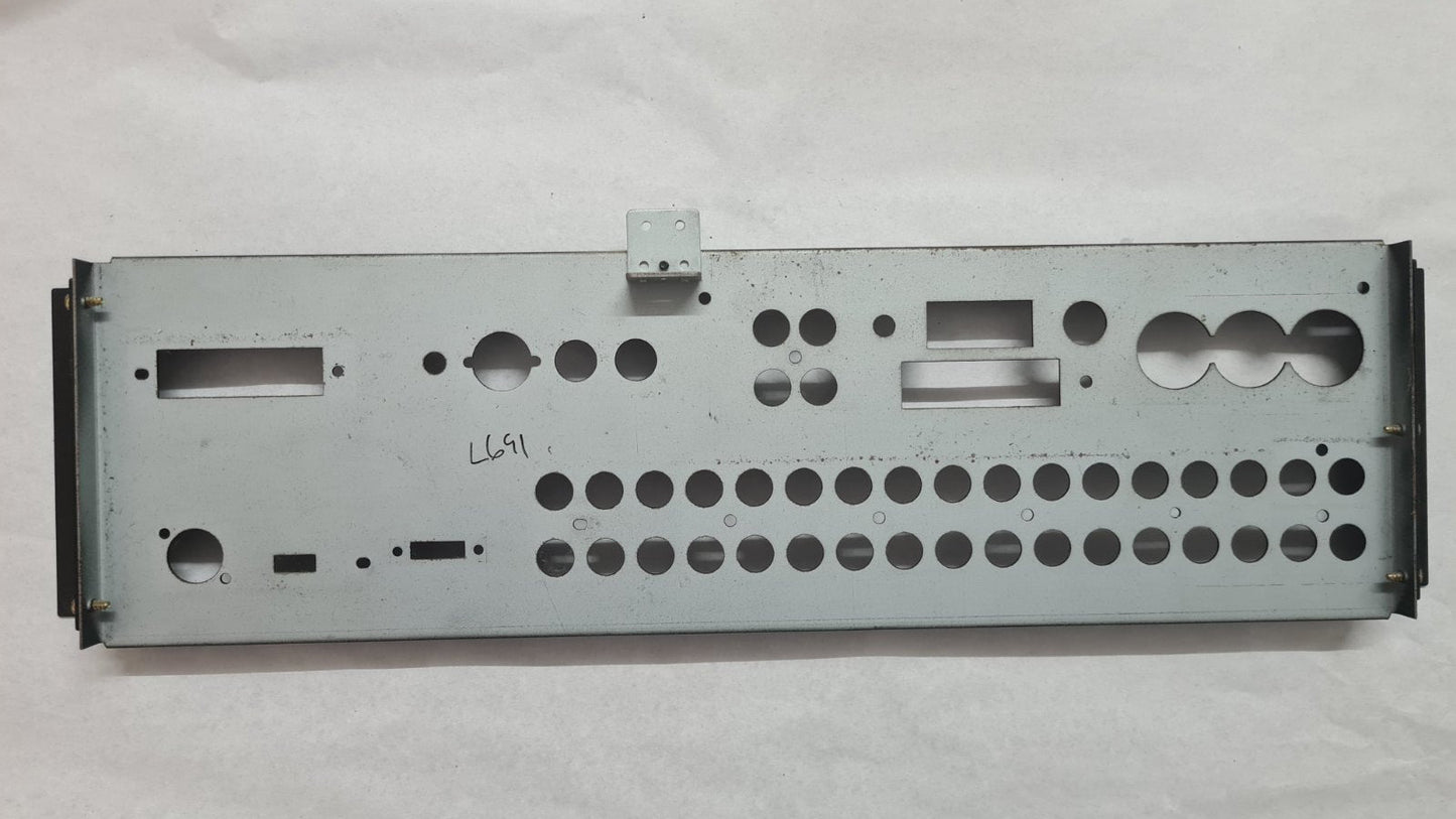 Fostex G16S rear black metal phono panel