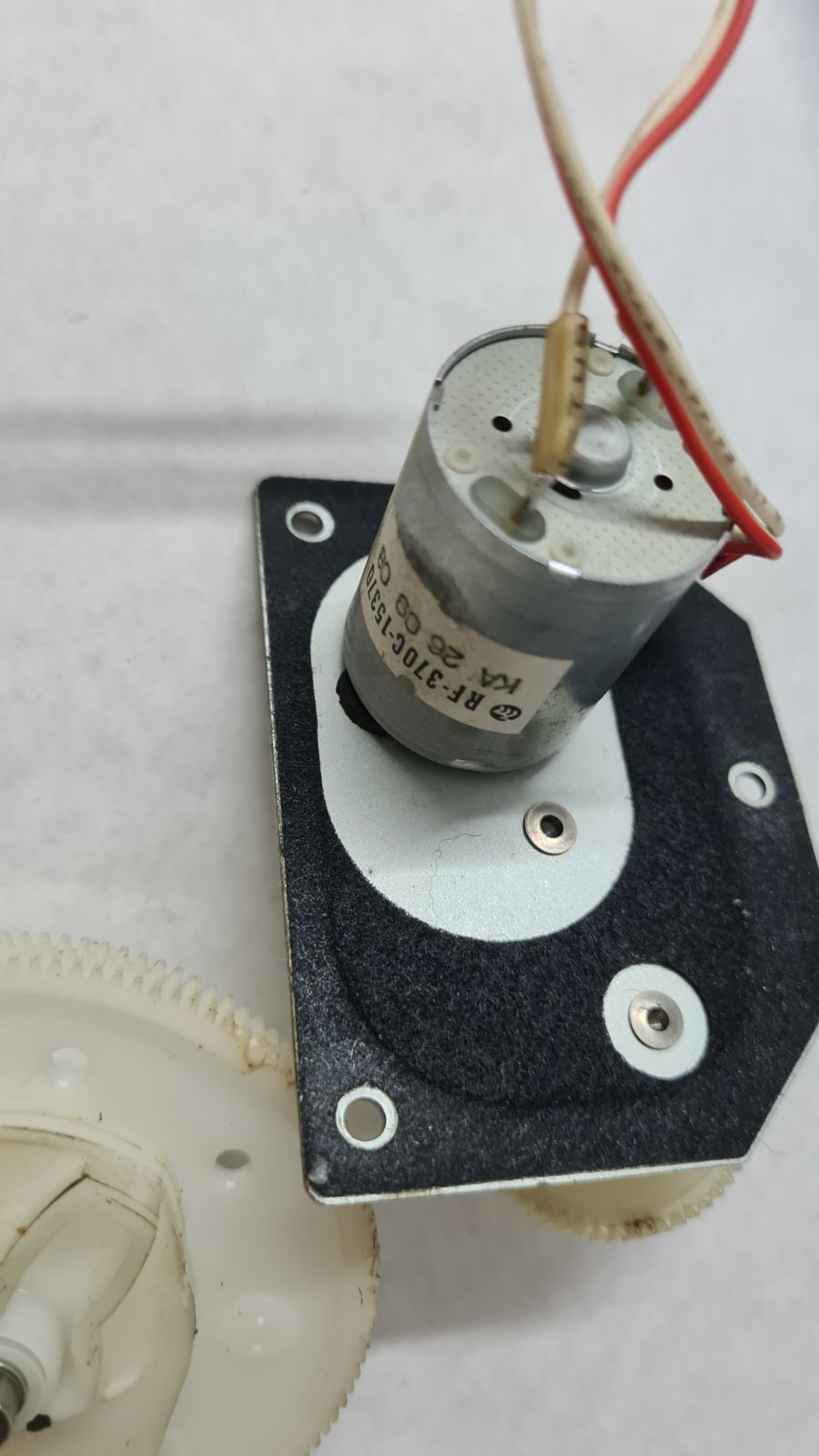 FOSTEX G16S CONTROL GEAR AND MOTOR ASSEMBLY