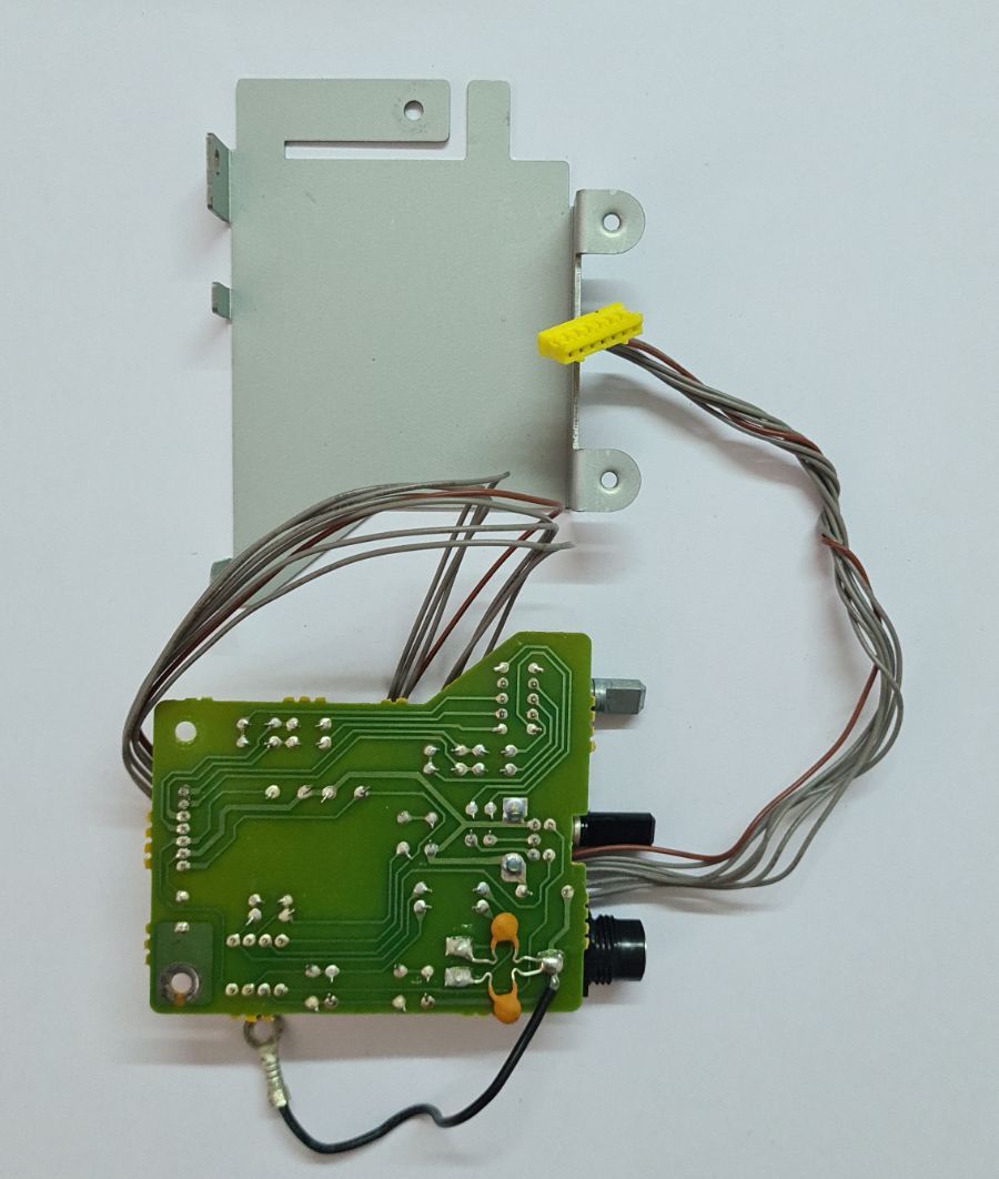 TASCAM 322 PCB PHONE 3E9053700A