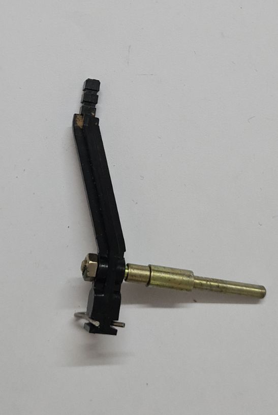 Teac X-10 X-7 Spigot plastic with bar