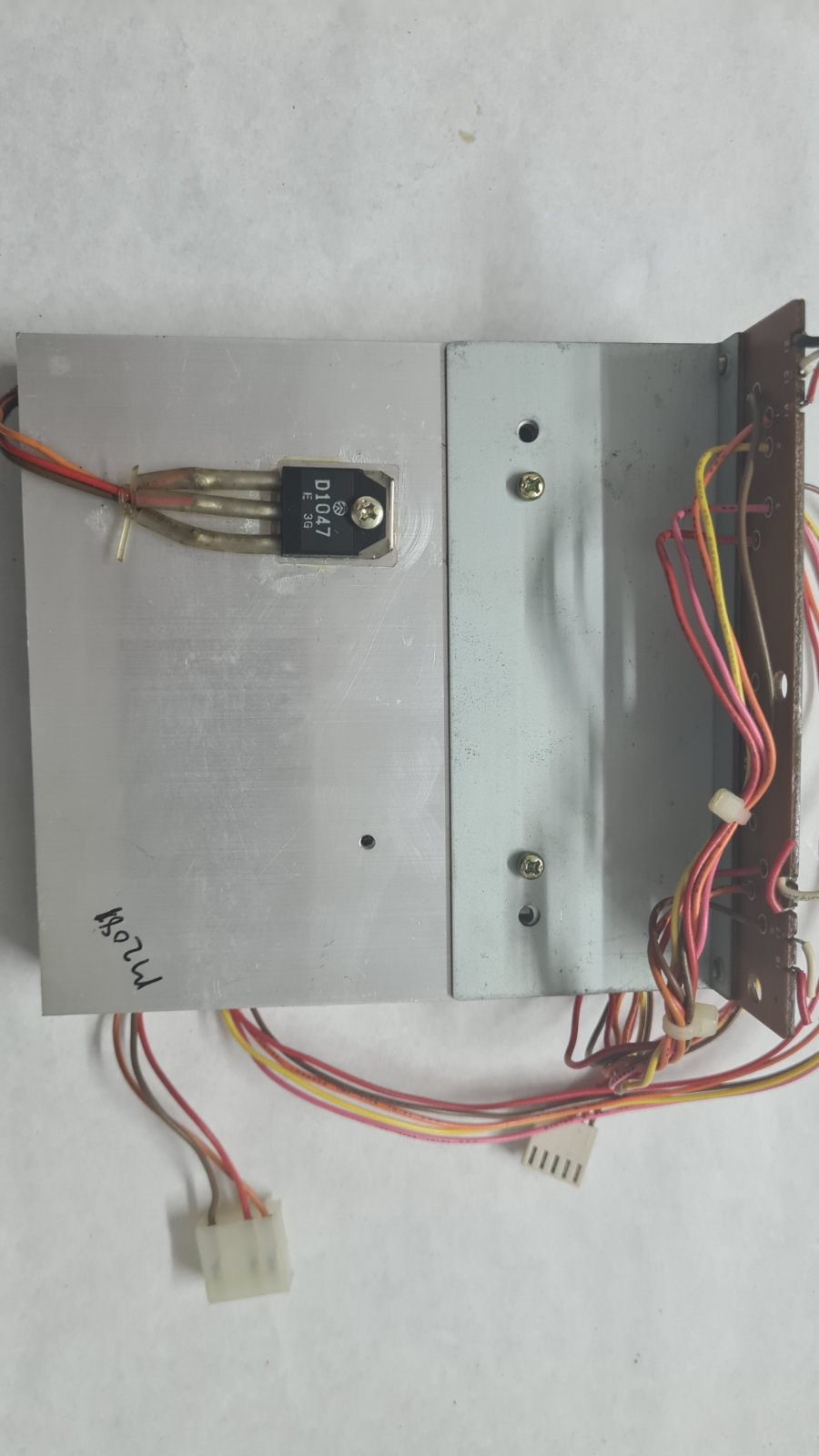 Tascam 48 heatsnk with pcb 52101092-00 1 transistor