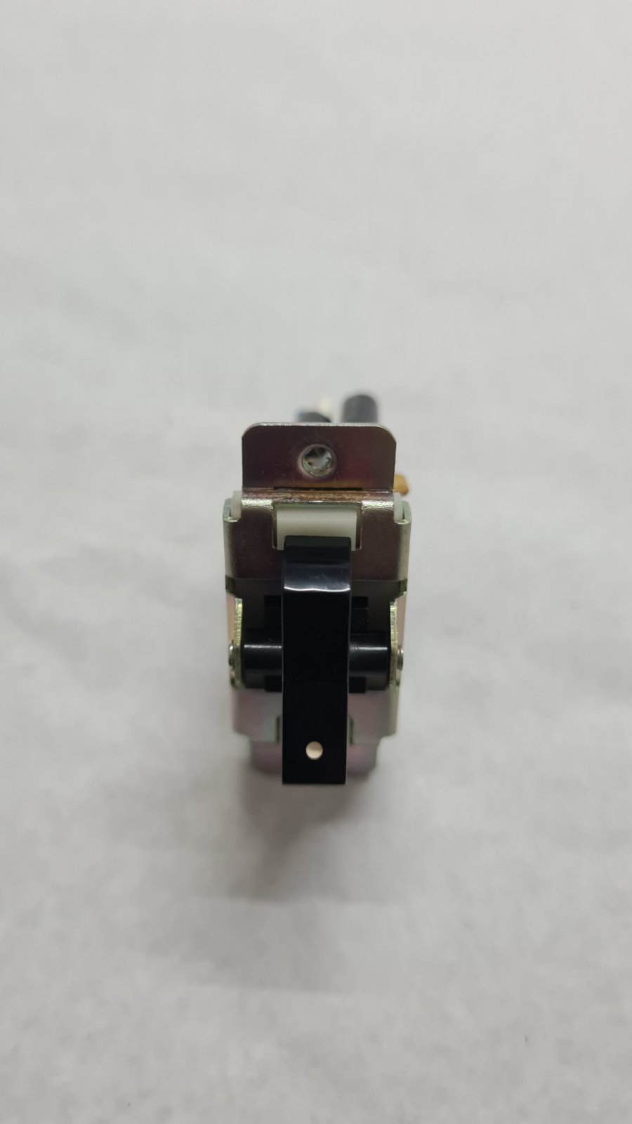 Teac MB-20 power switch