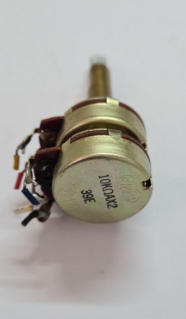 Teac AN-180 dual 10k log pot