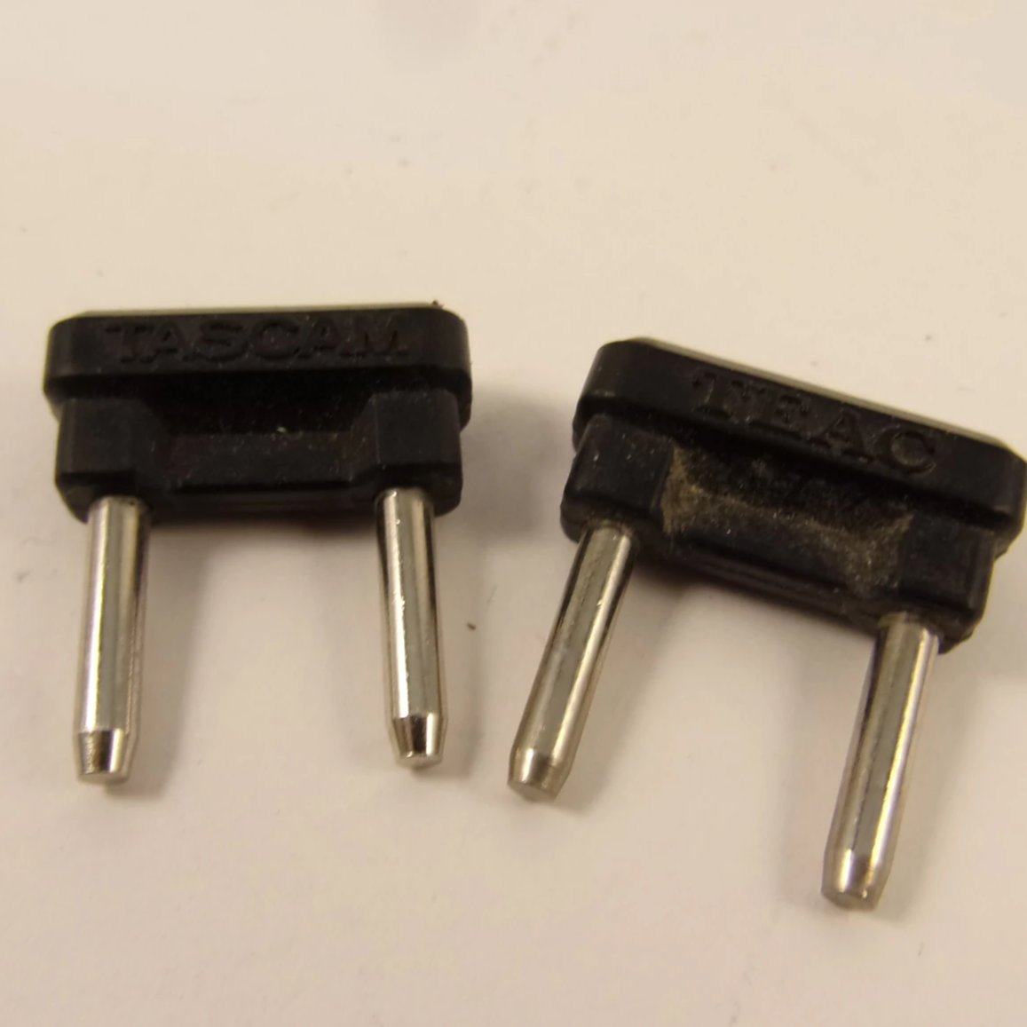 Teac Tascam 133 244 2A Phono links jumpers pack of 4 metal or 1 plastic