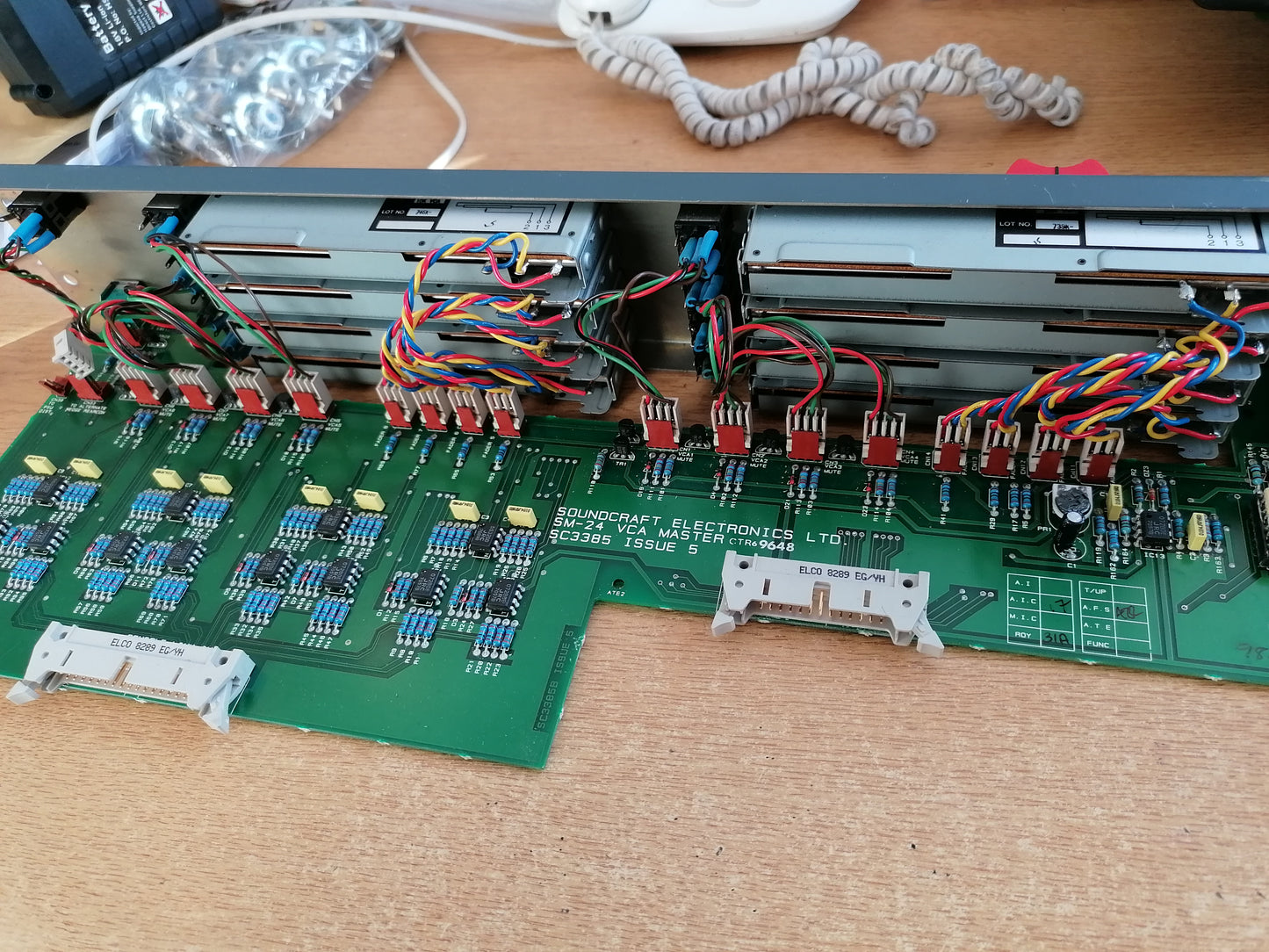 SM-24 Soundcraft VCA MASTER SC3385 ISS 5