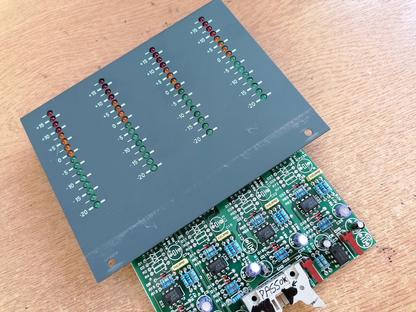 SM-24 Soundcraft led pcb SC3049A ISS 4
