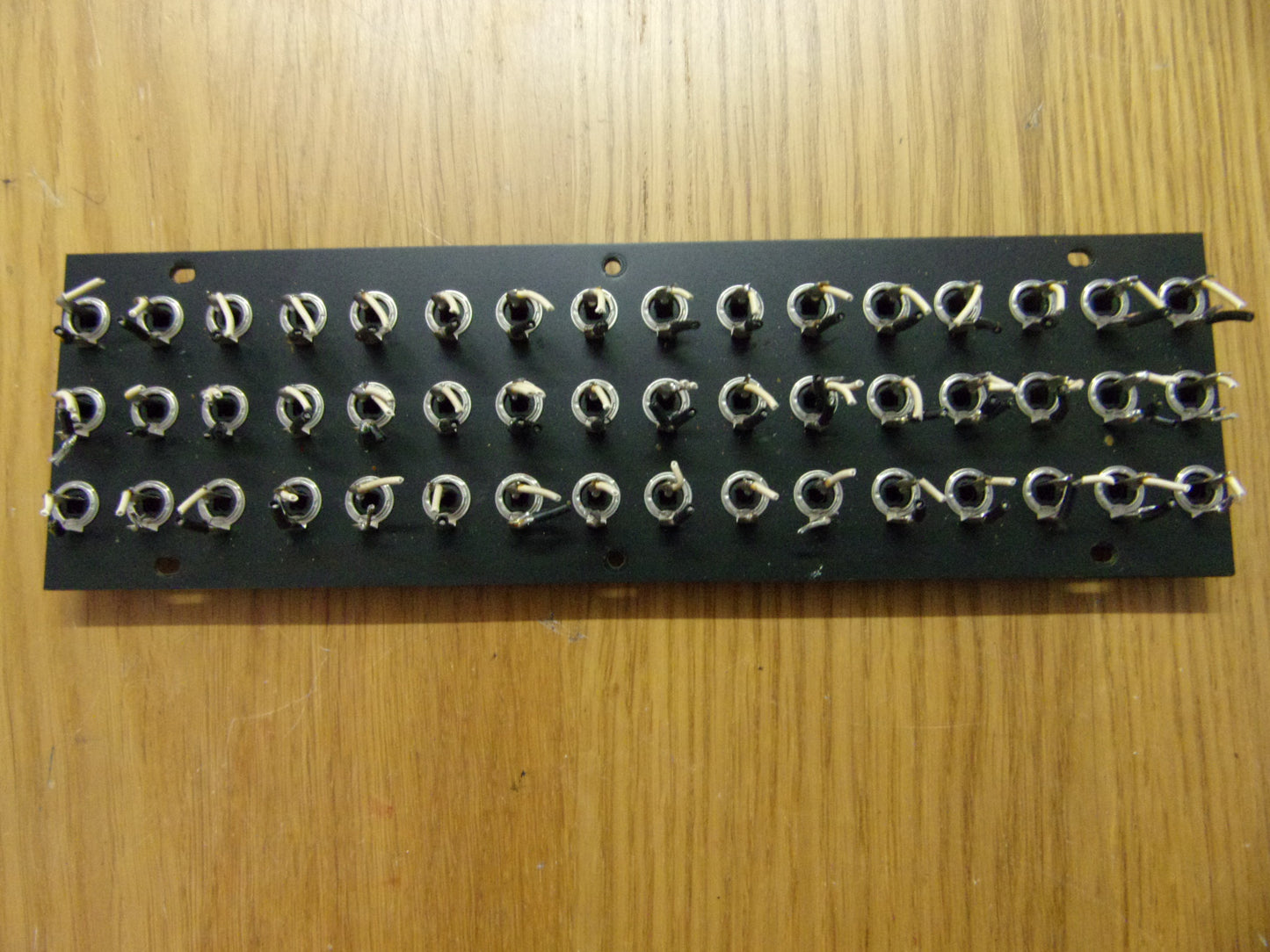 Tascam M-30 48 way phono socket