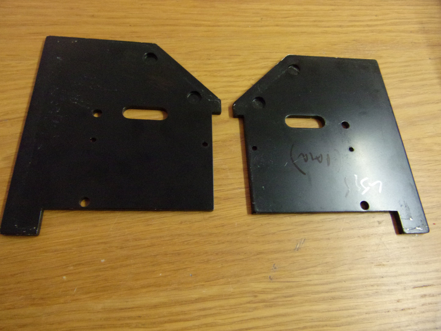 Tascam M-30 end cheeks aluminium pair