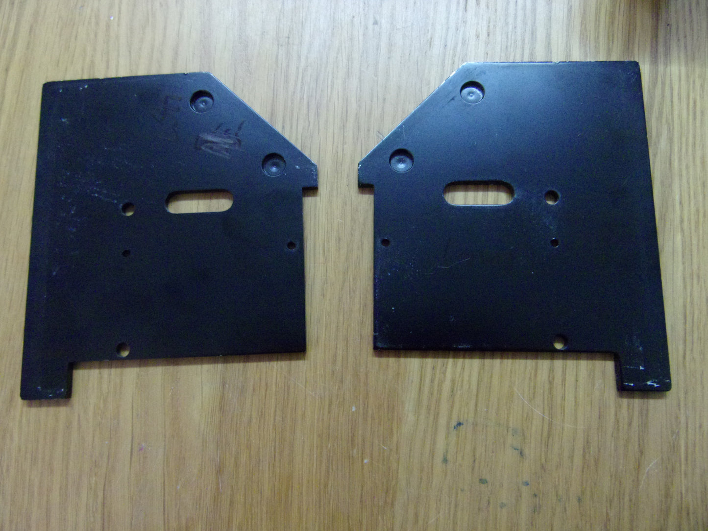 Tascam M-30 end cheeks aluminium pair