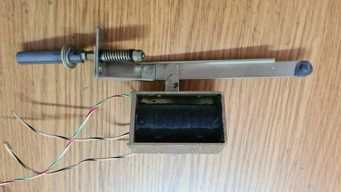 Teac A-4010S solenoid 61630 with Arm