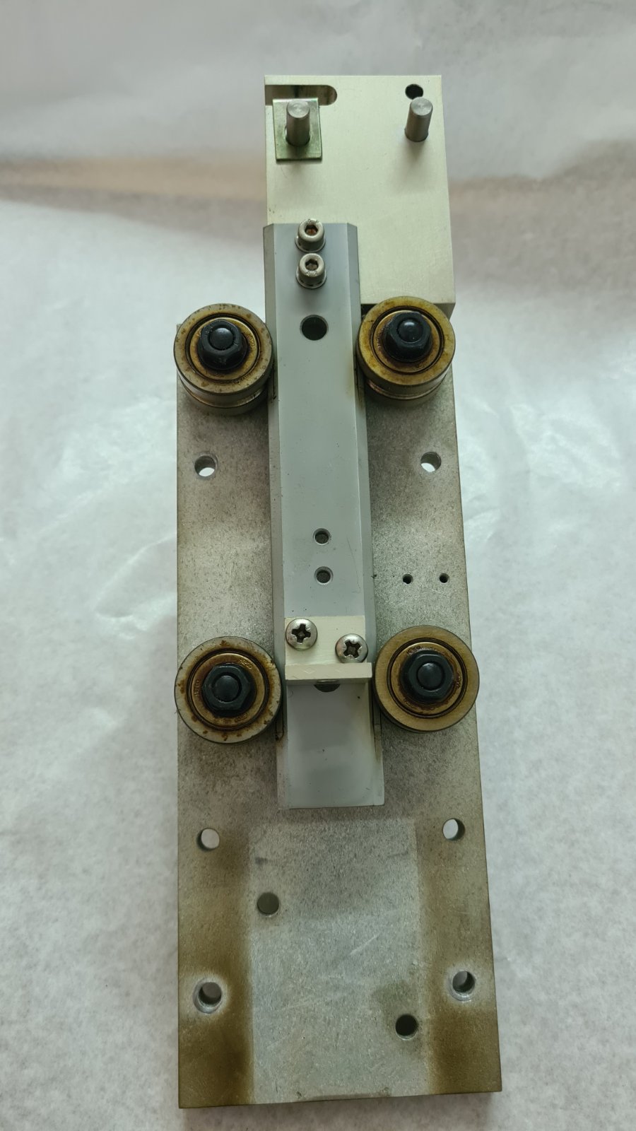 Soundcraft Saturn 624 tape lifter assembly