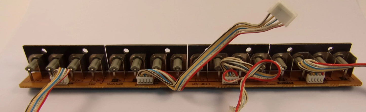 Fostex E16 8251260 003 16 phono sockets