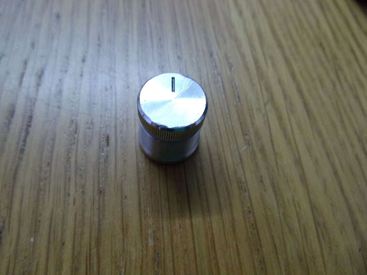 Tascam 122B memory or phones knob