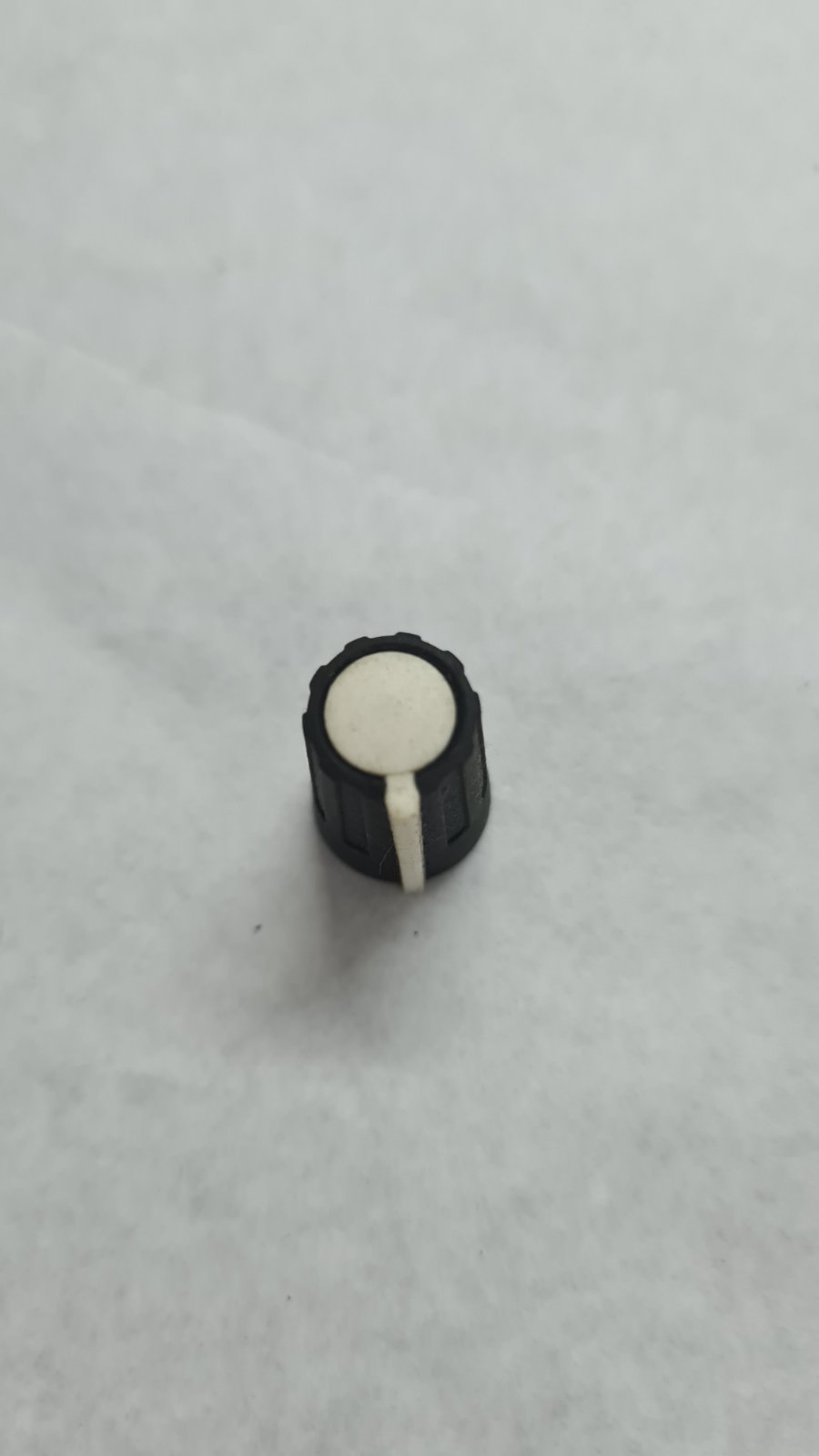 Soundcraft Original early version Ghost Mixer knobs in different colourss