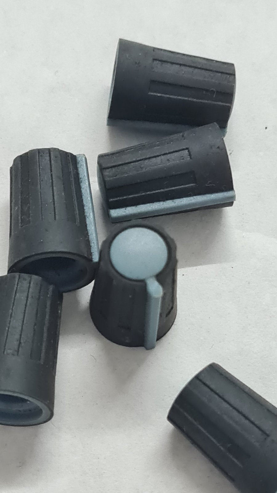 Soundcraft Original early version Ghost Mixer knobs in different colourss