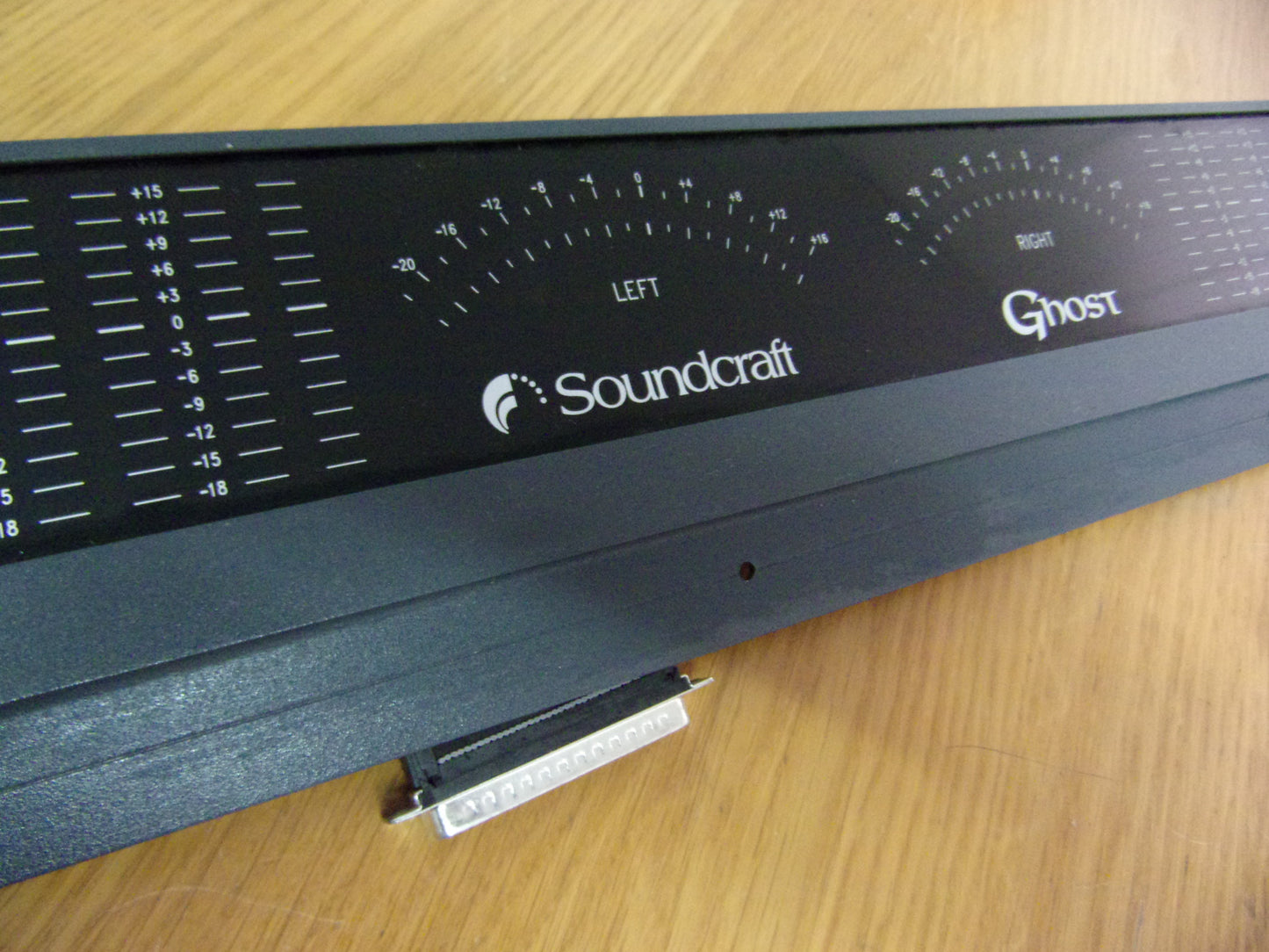 Soundcraft Ghost VU meter Bridge 16/8 or 24/8?