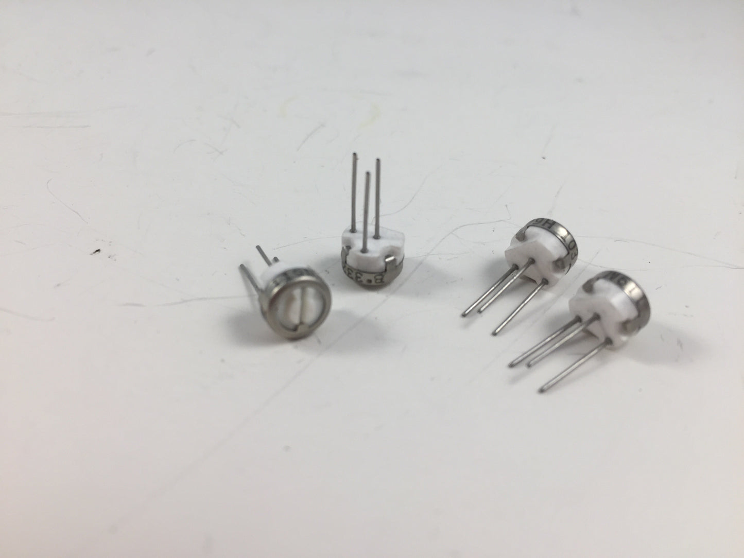 3329H-1-103 Trimmer Potentiometer,Smt ,10K,0.5W(1/2W)10% Bourns