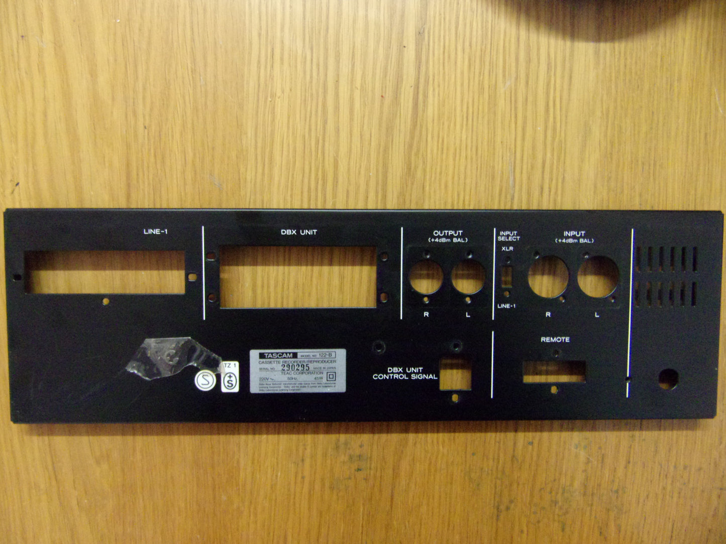 Tascam 122-B rear panel