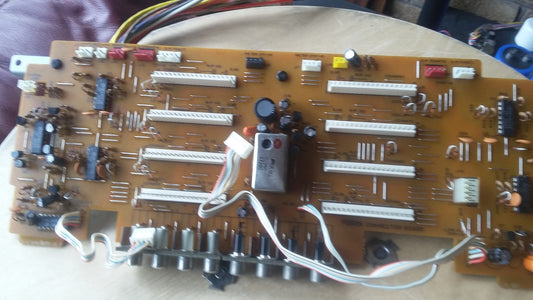 Fostex  Model 80 connector pcb 8251170-001