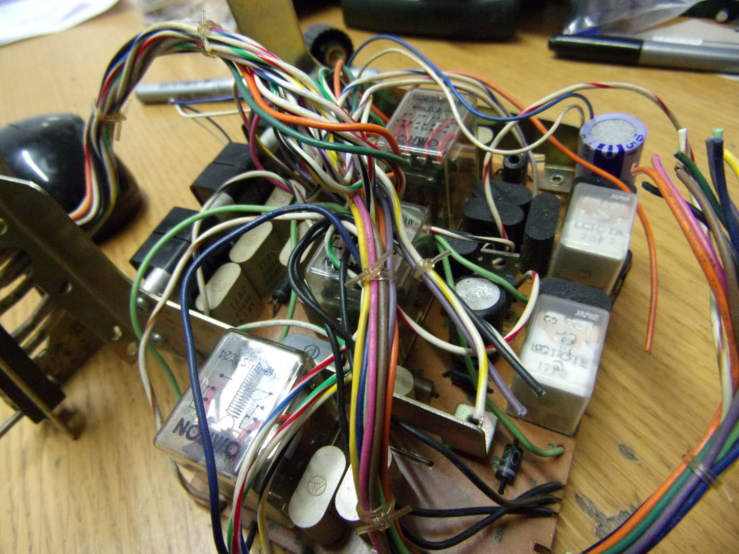 TEAC Relay and microswitch board A-3340s 50484130