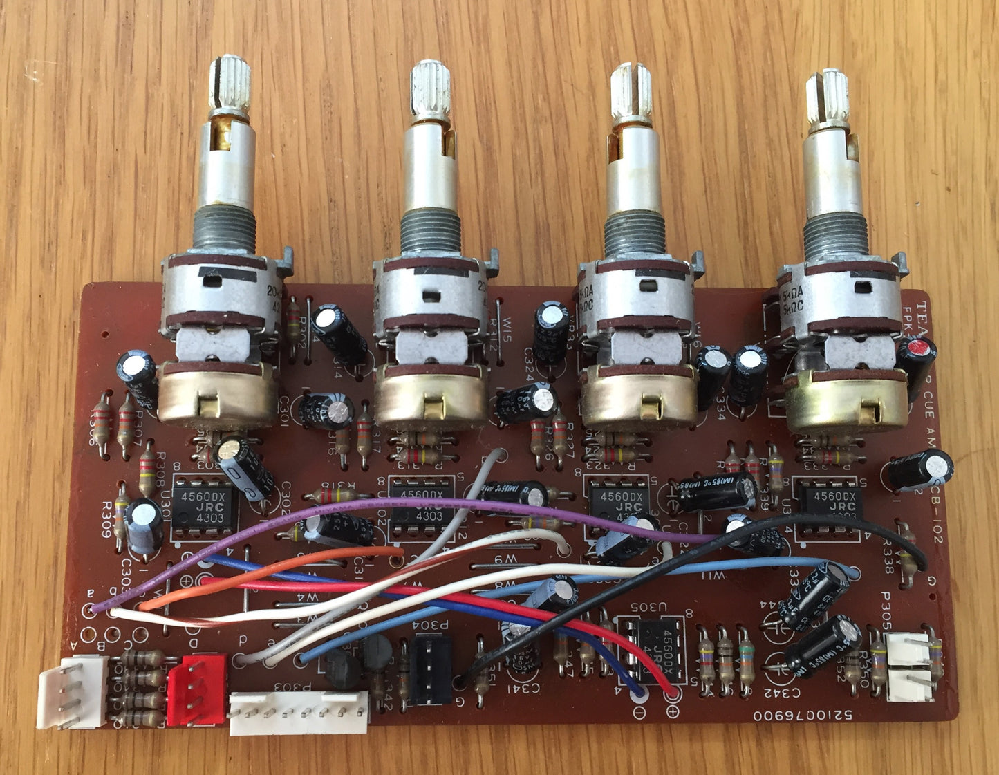 TASCAM 244 tap cue amp pcb-102 5210076900 52100769-00