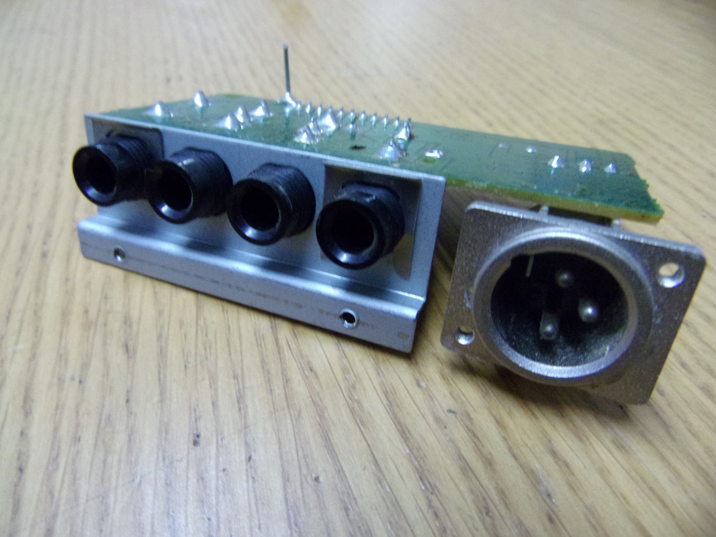 Tascam TEAC M-3500 M-3700 Jack B PCB 52102999-00 52102999-01