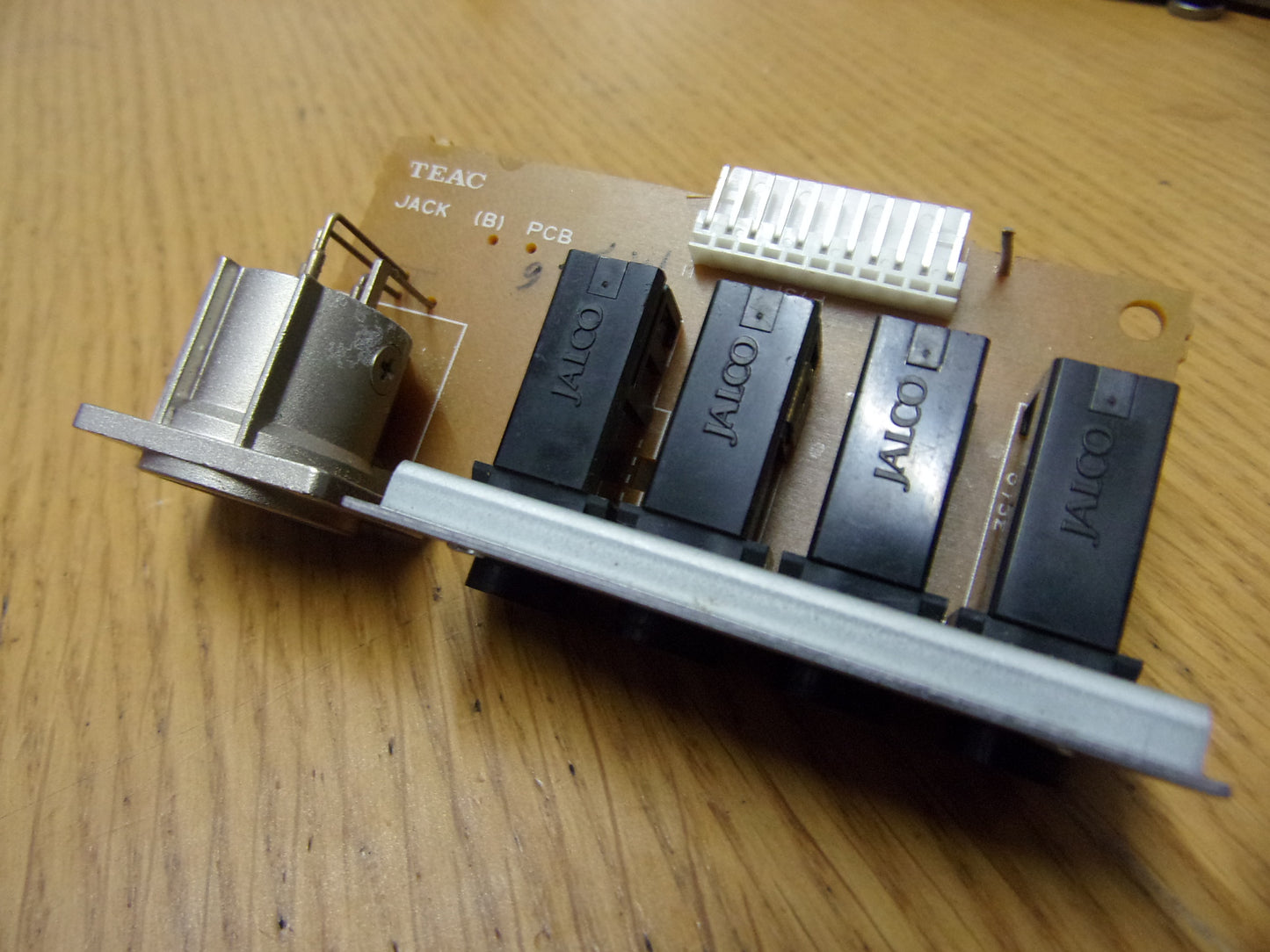 Tascam TEAC M-3500 M-3700 Jack B PCB 52102999-00 52102999-01