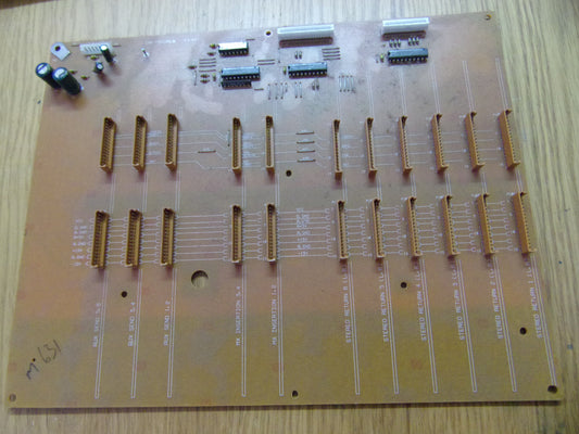 Tascam TM-D8000 PCB AUX MOTHER E900585-00A