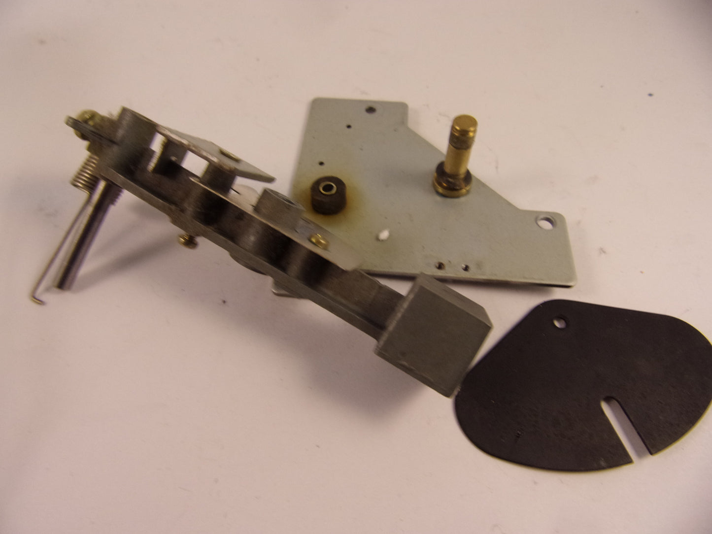 Fostex A-2 Tension swing arm assembly left or right