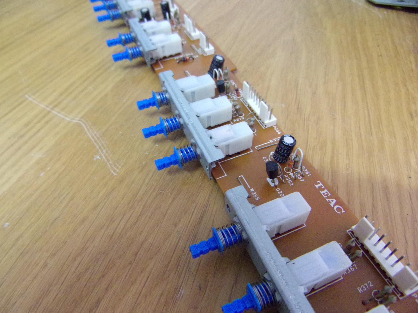 Tascam 32-2 in/out select pcb-106 52100780-01