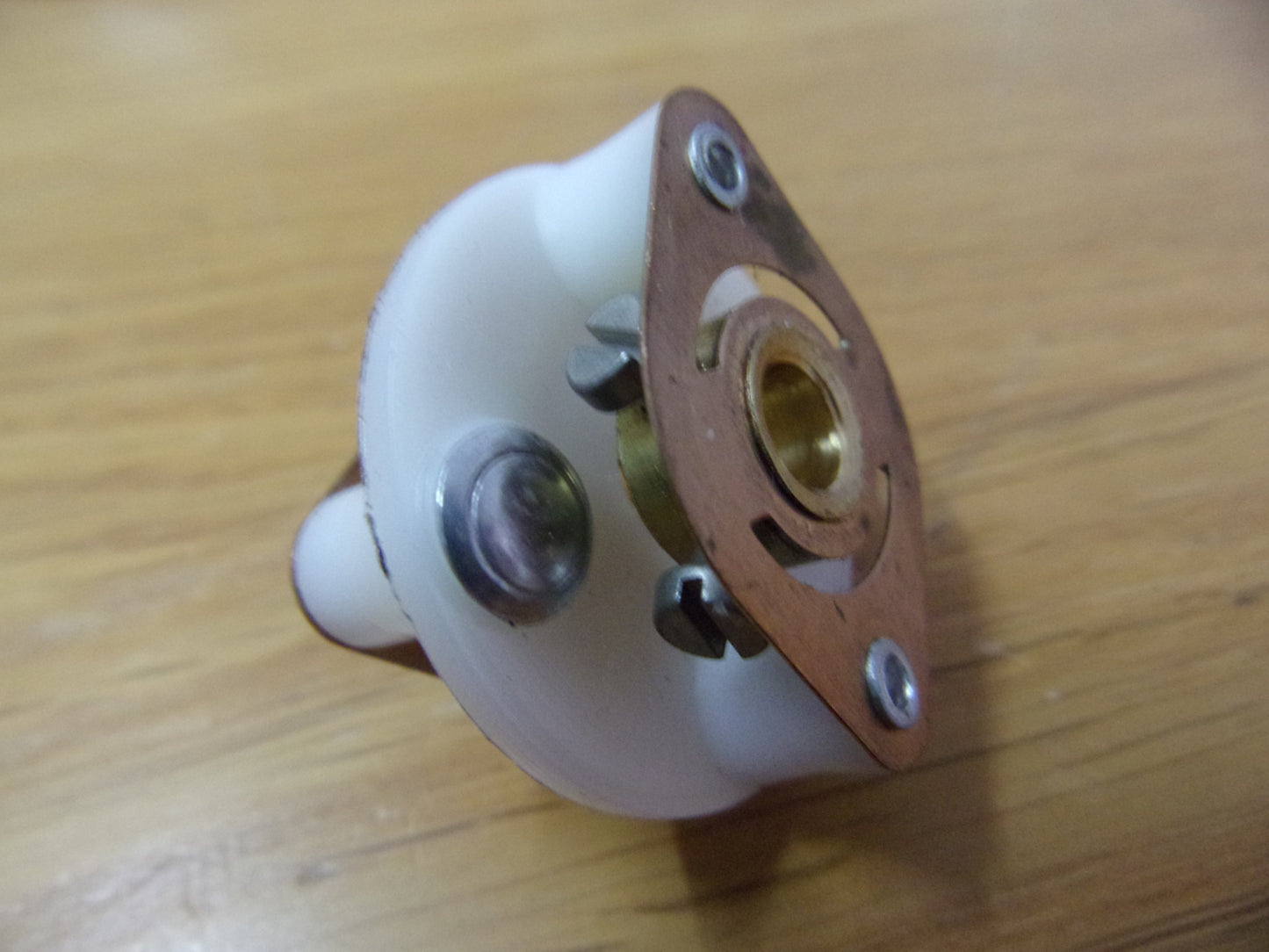 Delrin coupler insulator in 6mm or 6.35/1/4 inch Jackson 4636