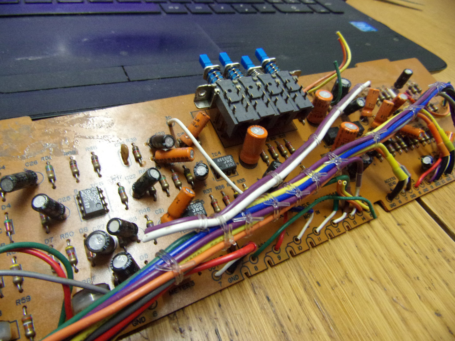 TEAC 3 Mixer Tascam series PCBS 60502932 or 60502943