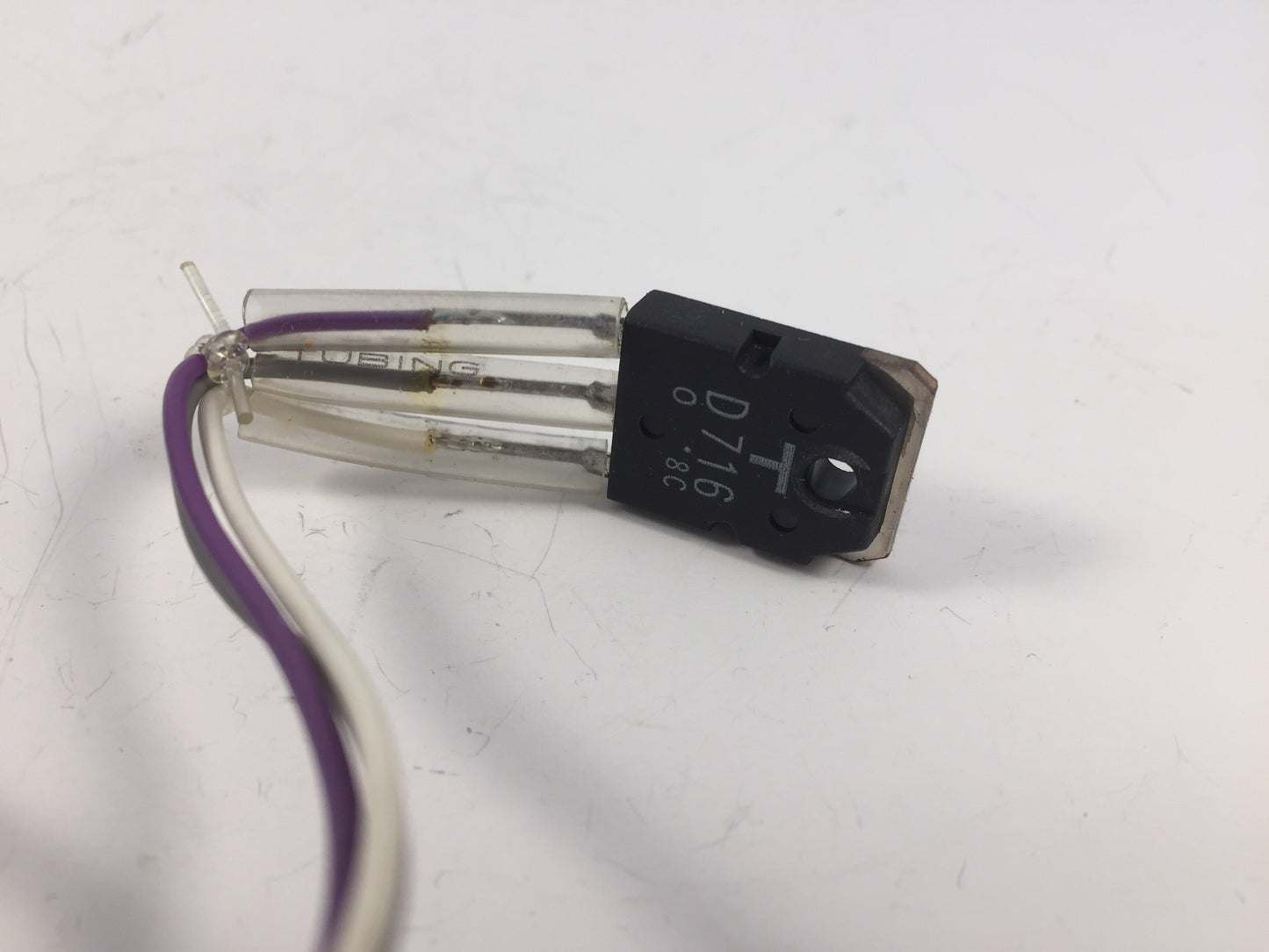 2SD716 D716 Tascam 32 34 38 power transistor
