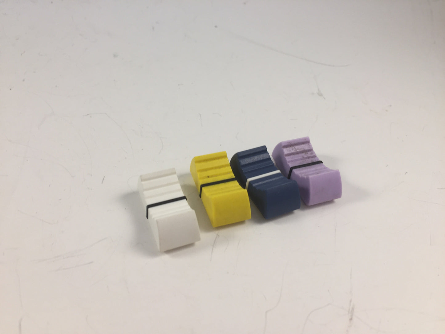 Soundcraft EPM6 8 12 Fader slider volume control cap knob 4mm
