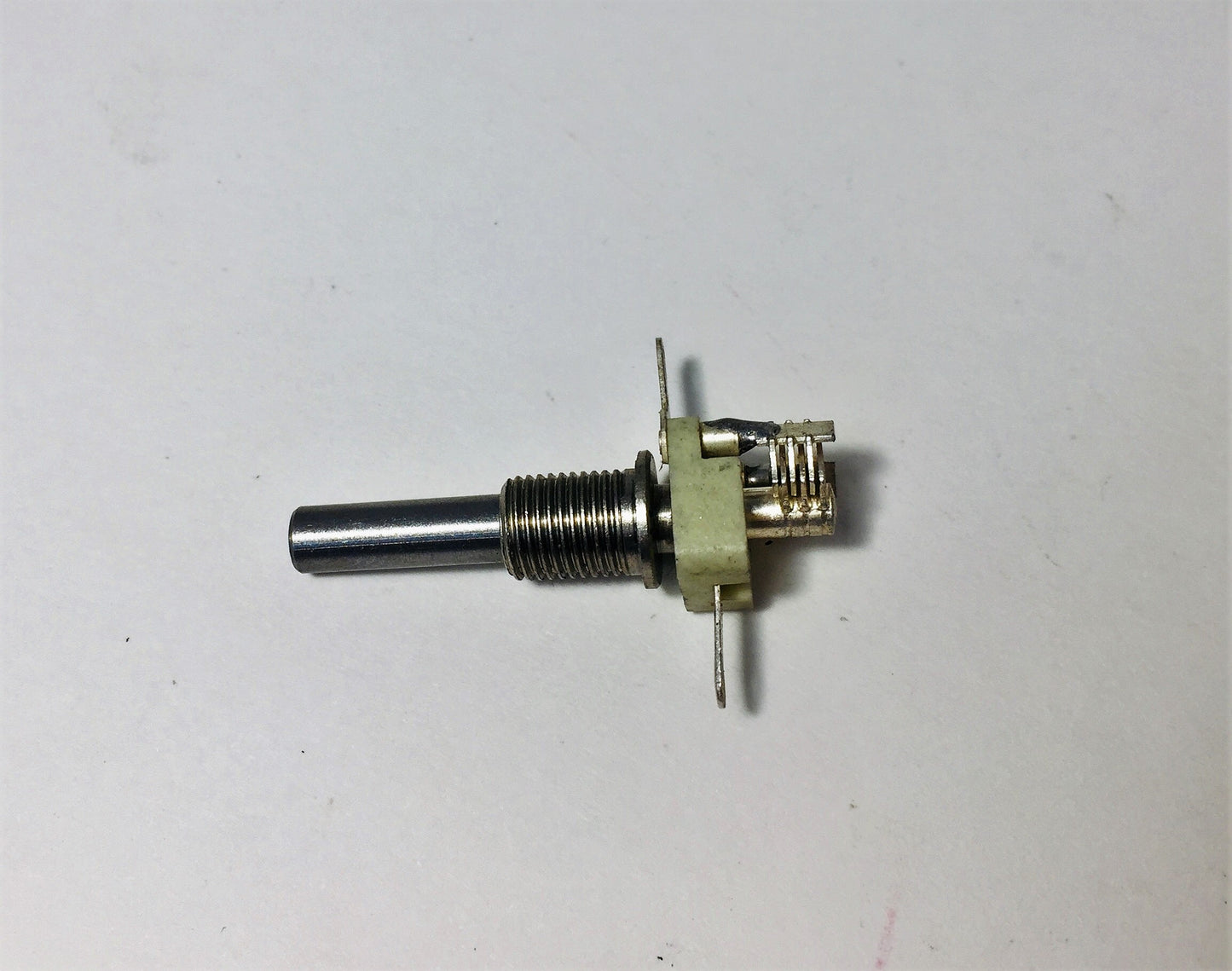 Jackson Brothers mini air spaced capacitor 4mm shaft 5439/5.00 2.5-5pf